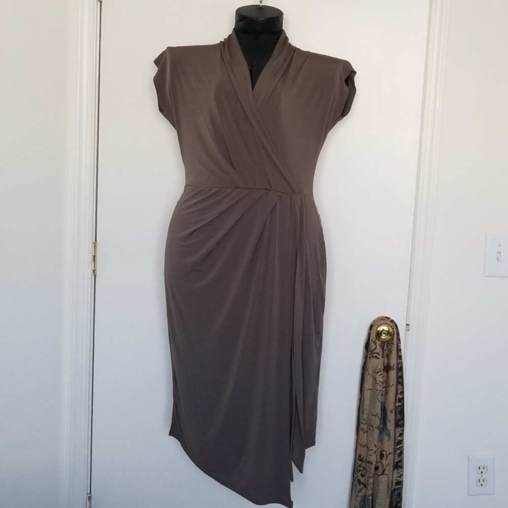 Brown Sleeveless Dress